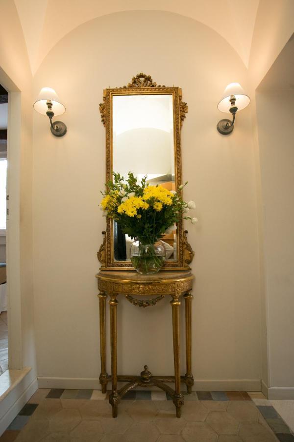 Apartamento Your Prestigious Penthouse At The Spanish Steps Roma Exterior foto